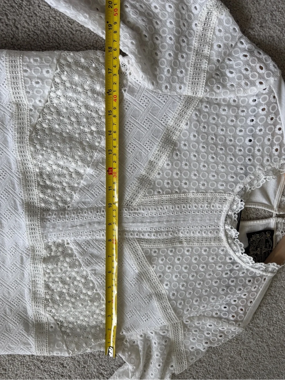 Anthropologie James Coviello Burnham White Eyelet Lace Blouse Top Size M